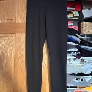 Fabletics black leggings